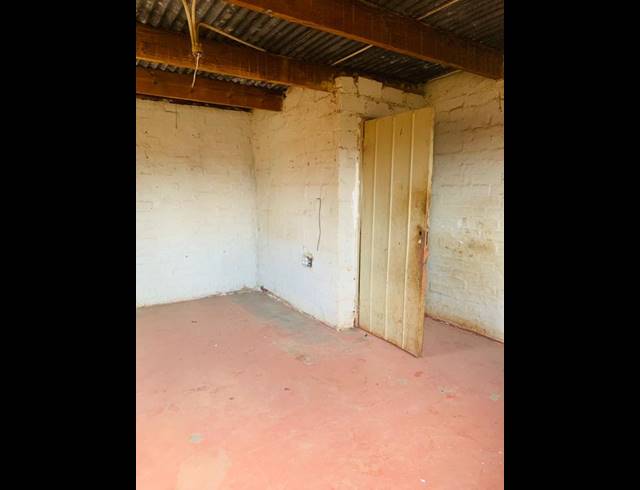 1 BEDROOM HOUSE FOR SALE IN SOSHANGUVE XX